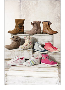 Shoes & Boots