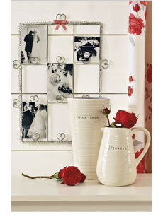 Accessories & Wall Art