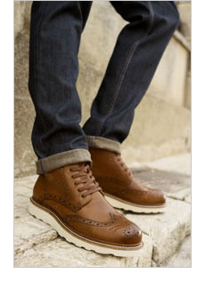 Casual Shoes & Boots
